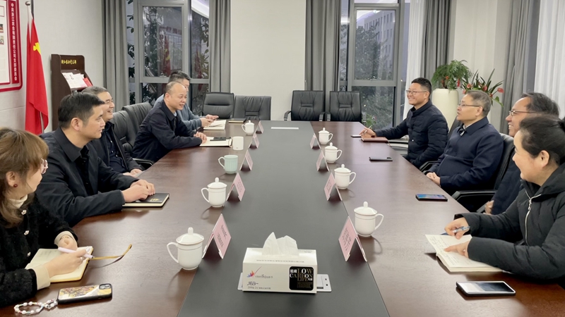 省農業農村廳黨組成員、省畜牧農機發展中心主任駱健民到浙江農合調研